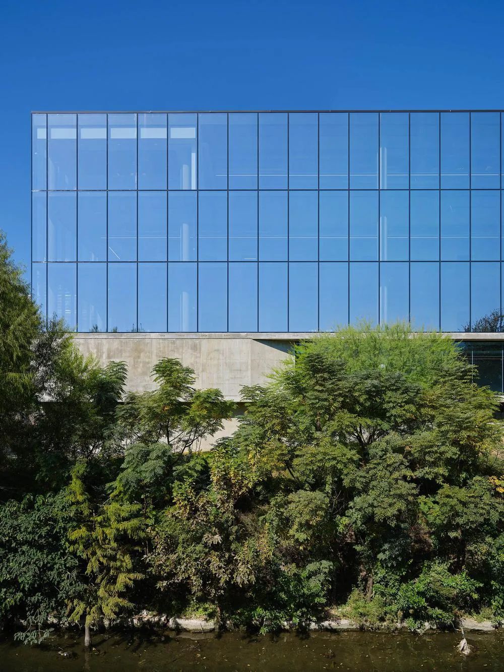 Waterloo Central · 极简精致工业风工作空间丨美国丨Runa Workshop-14