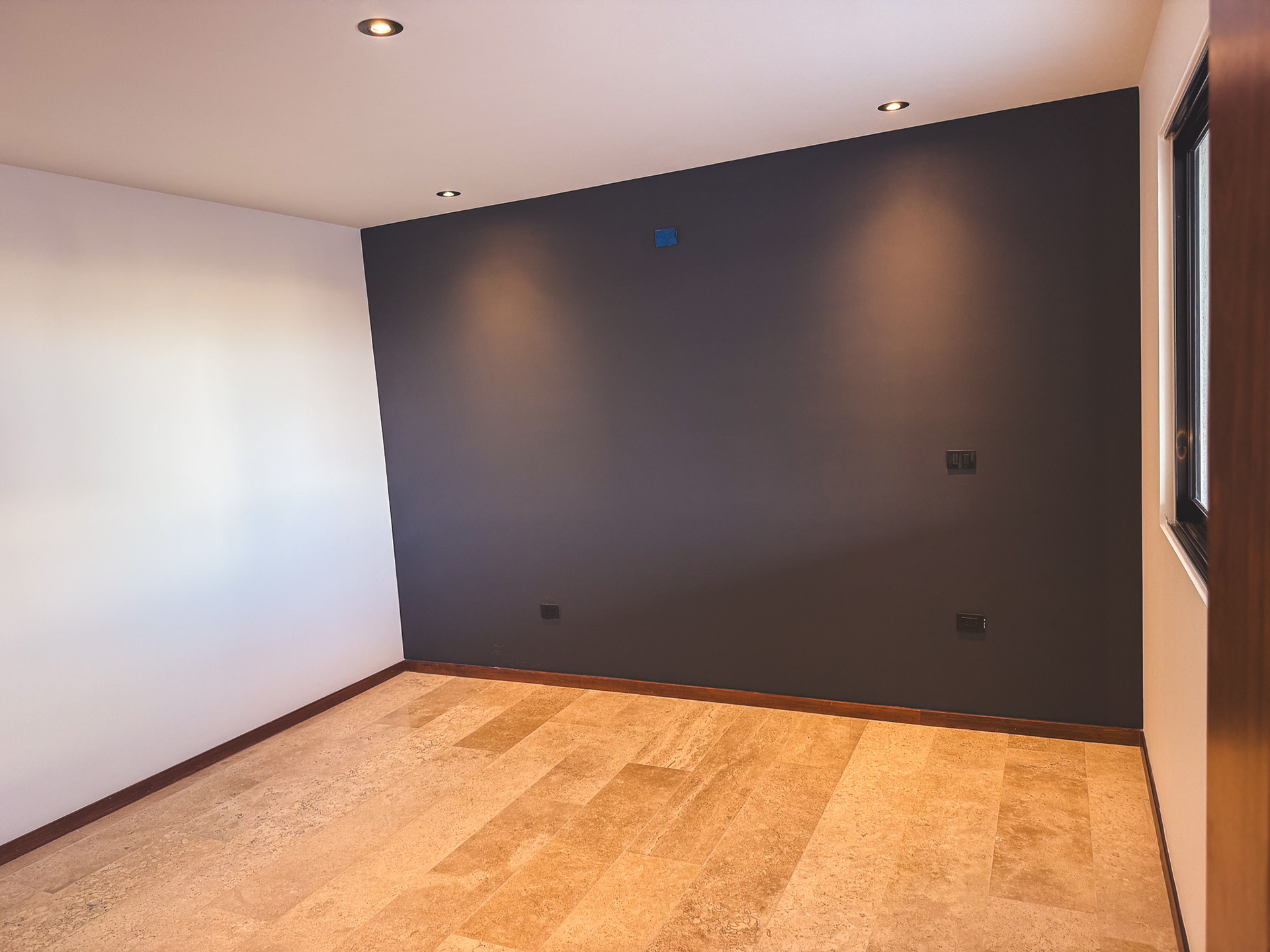 GALAXIA 205 | SAN ANGEL 5-7