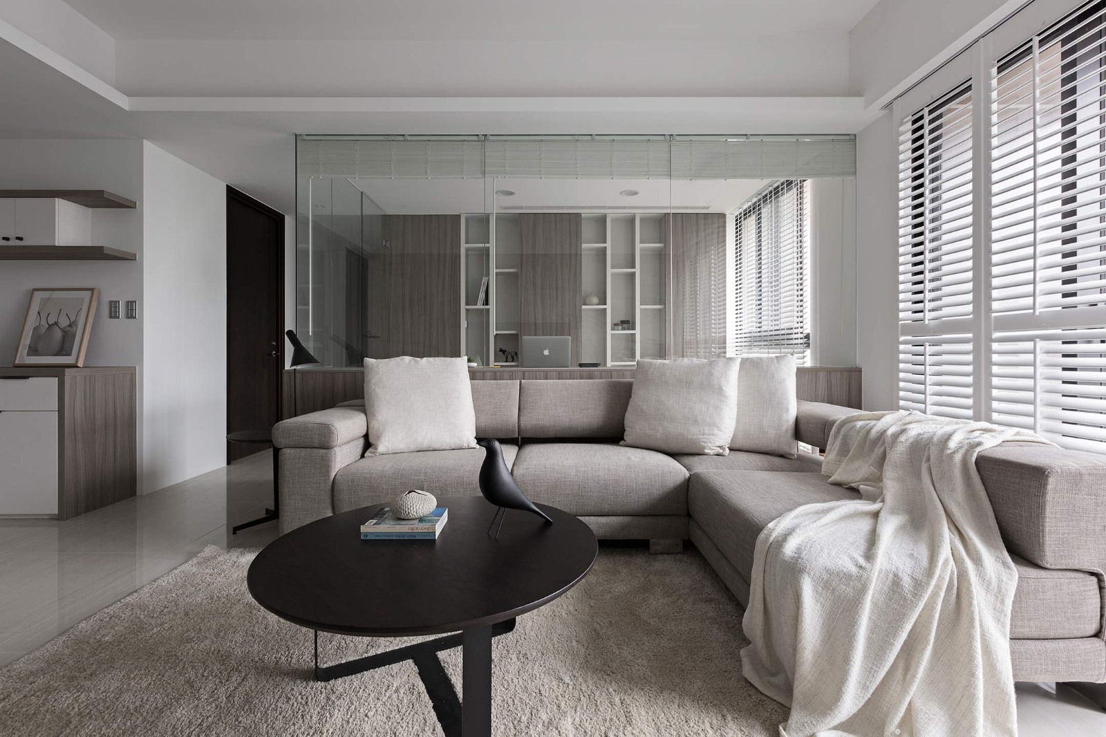 现代与传统交融的海外三房二厅住宅-5