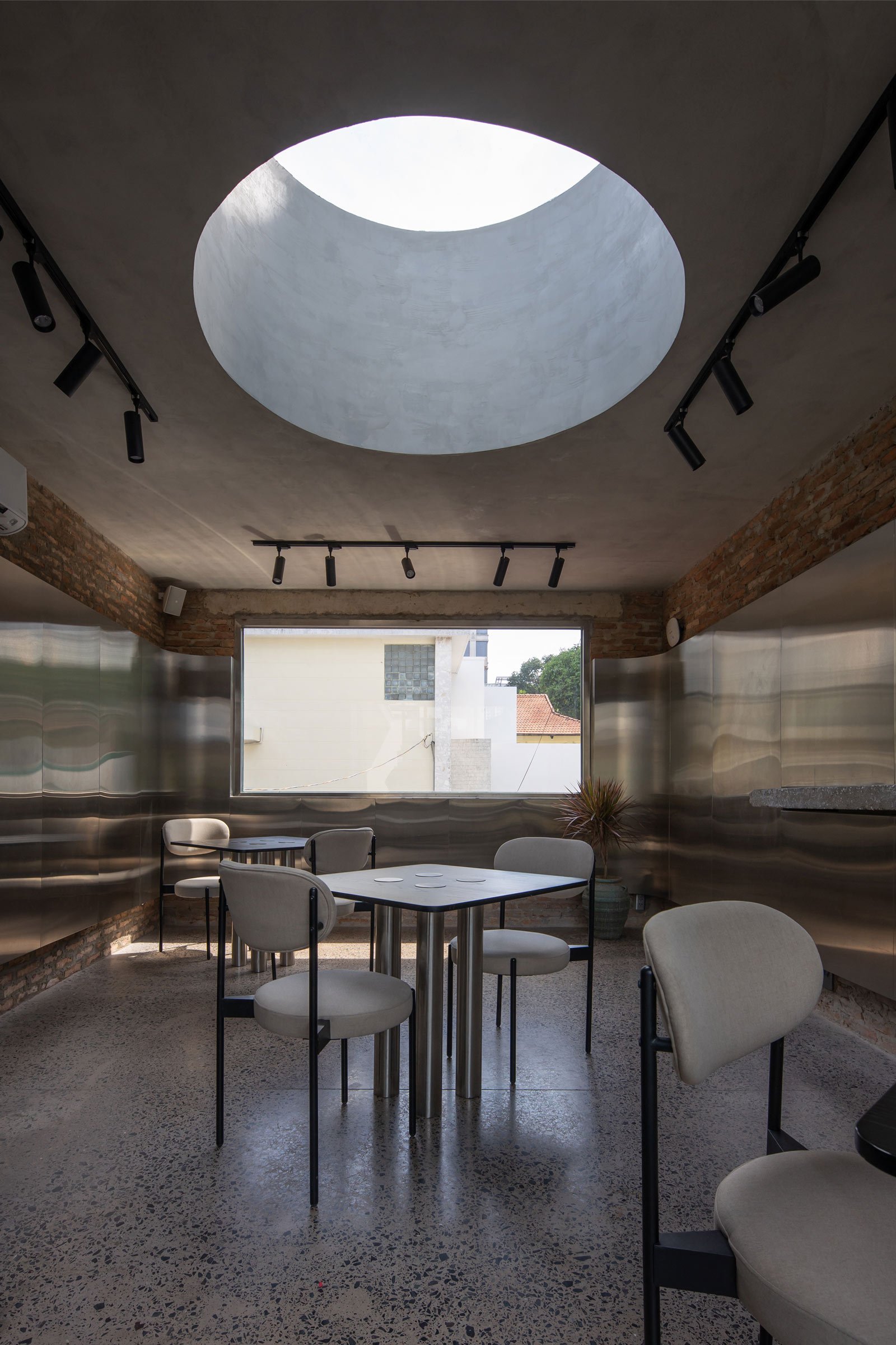 A Heritage Villa Becomes a Mixed-Use Space — Design Anthology-12