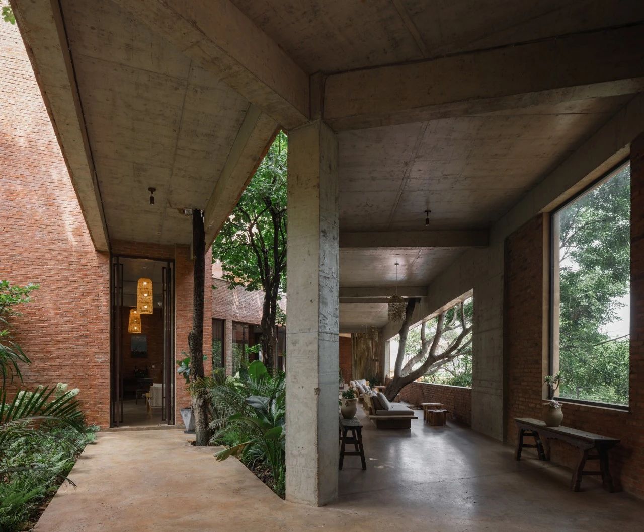 云南安宁田野红砖房丨中国云南丨杨雄-11