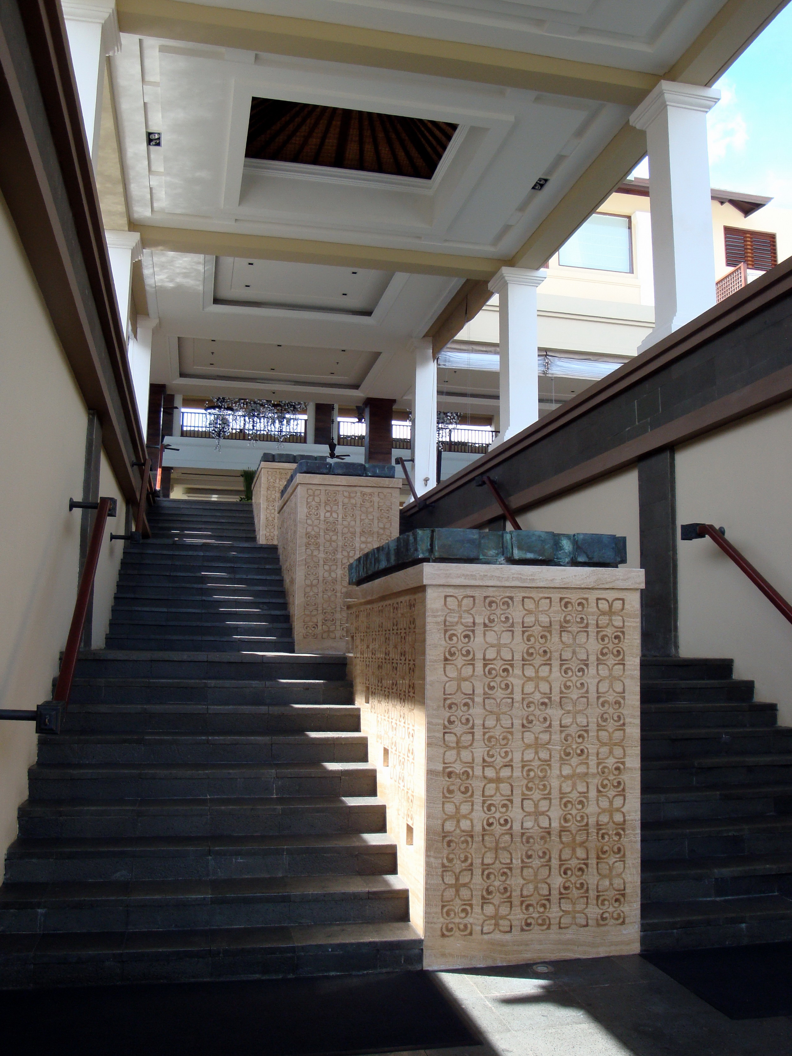 瑞吉斯酒店集团 巴厘岛(9张图片,图片大小为3600X2800左右，19M)-6