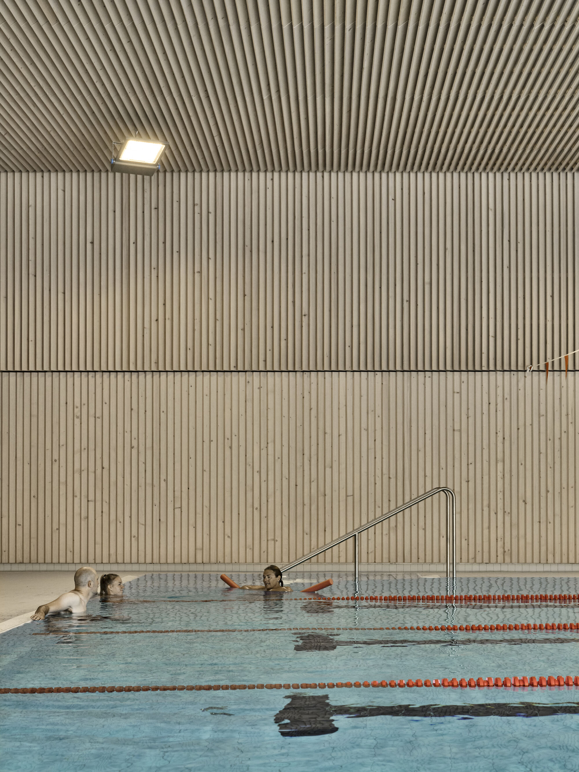 游泳池圣普雷丨瑞士丨LVPH Architectes-25