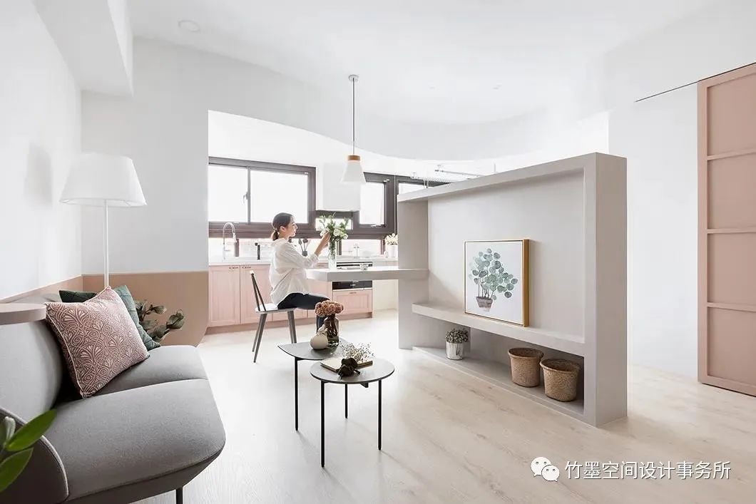 北欧风家居设计,色彩与甜蜜的梦幻之旅-44