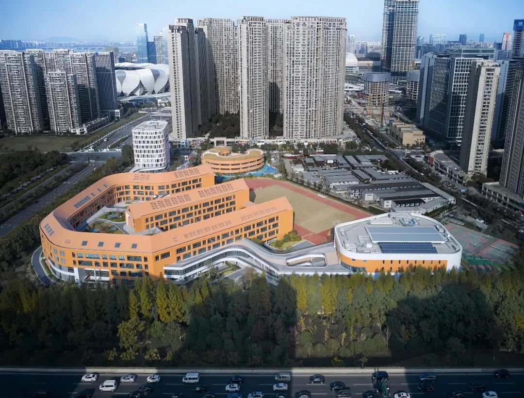 筑园寻梦 | 融入城市的新型校园设计-17