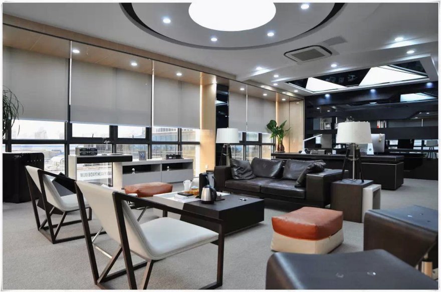 前卫现代办公空间-1