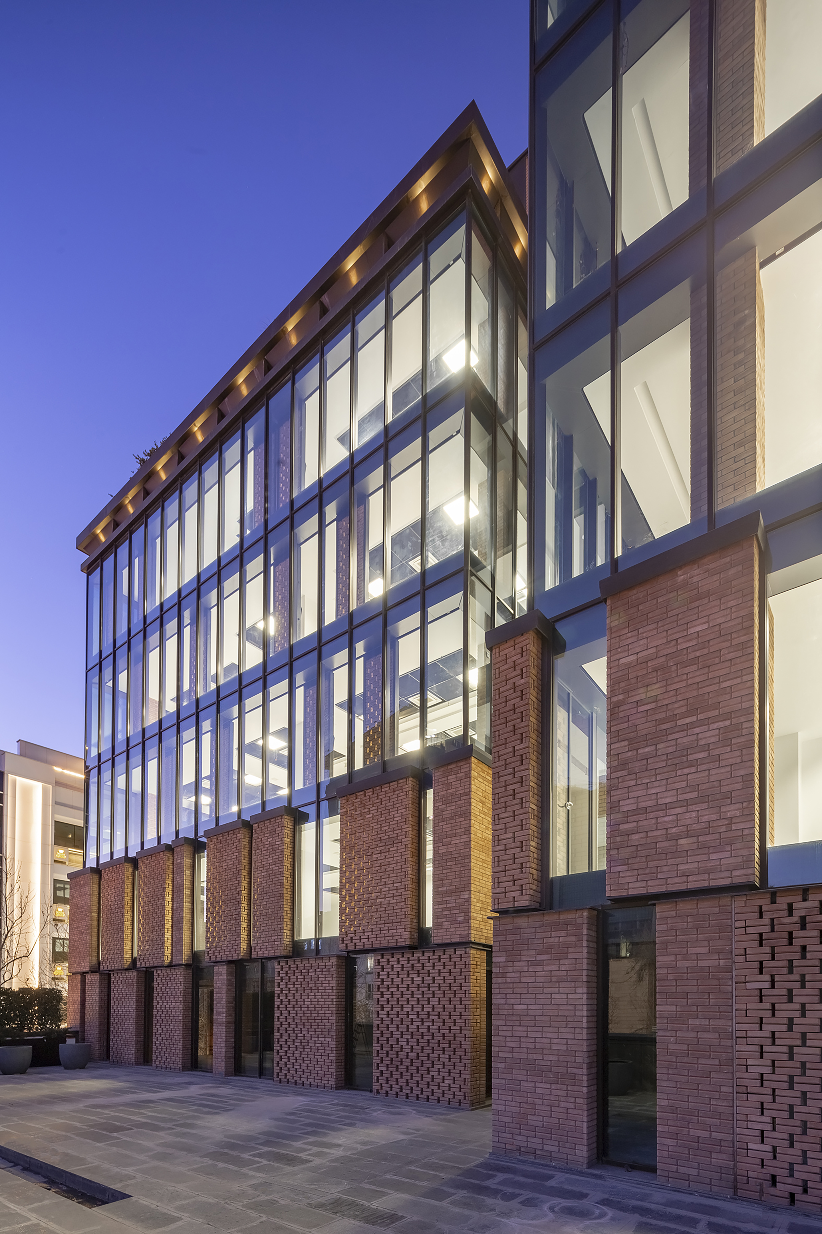 动态立方 · 伊朗 Zomorrod 11 建筑设计丨伊朗德黑兰丨Ákaran Architects-17