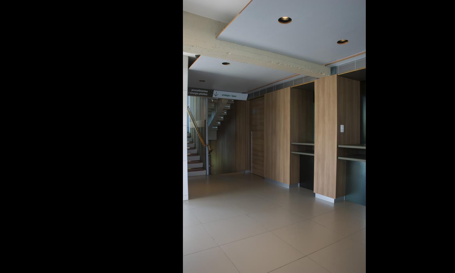 巴西 Clínica Arruda · 住宅改造的医院设计典范-9