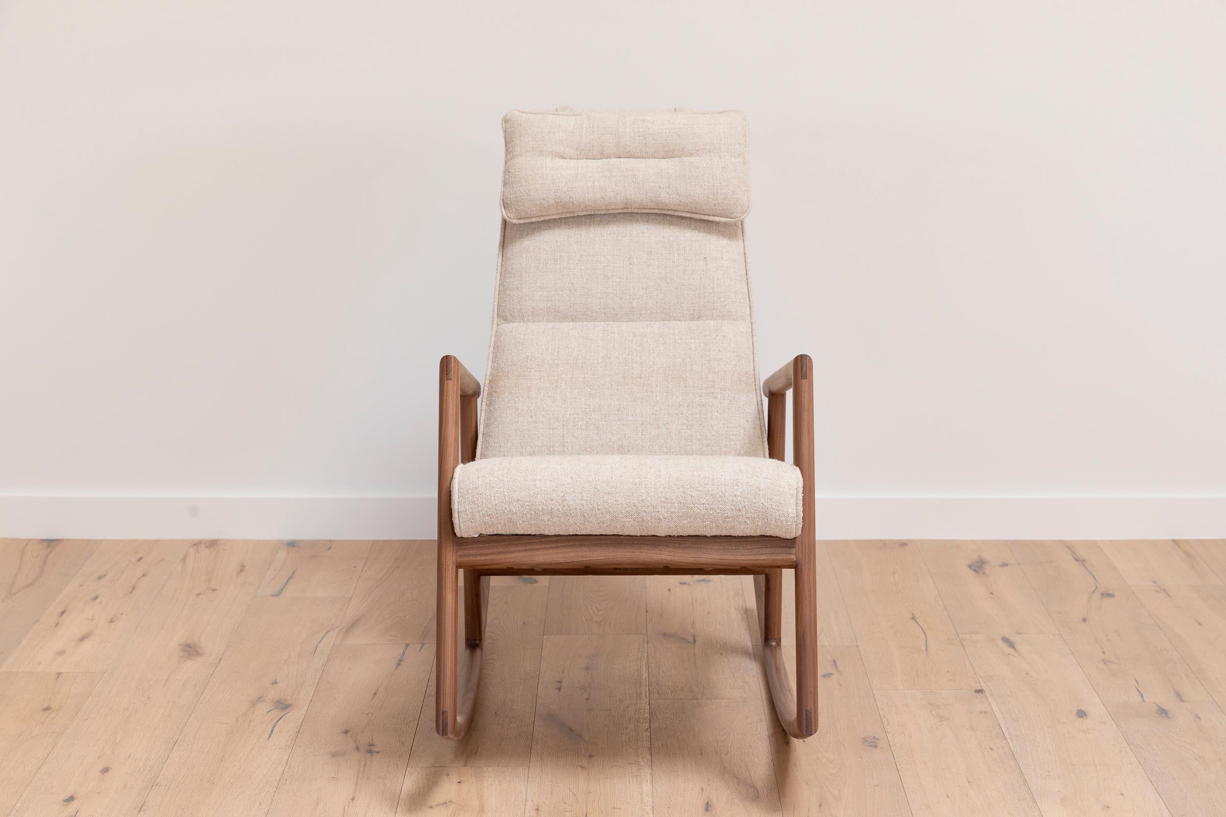 Earl Walnut, Ivory Textured Linen Moresby Rocking Chair For Sale at 1stDibs | ivory rocking chair, walnut rocking chair, earl ivory-12