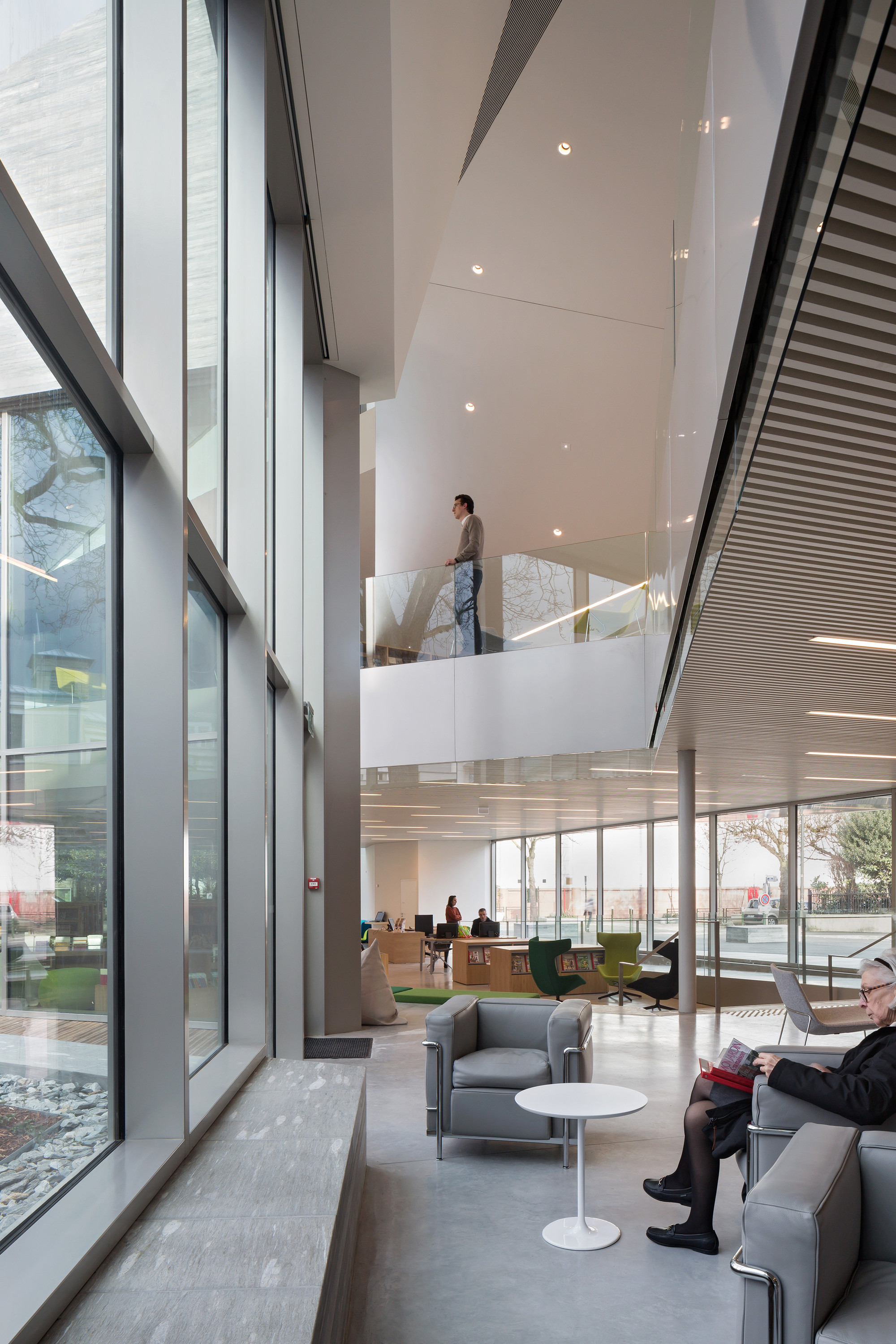 Media Library in Bourg-la-Reine / Pascale Guédot Architecte-35