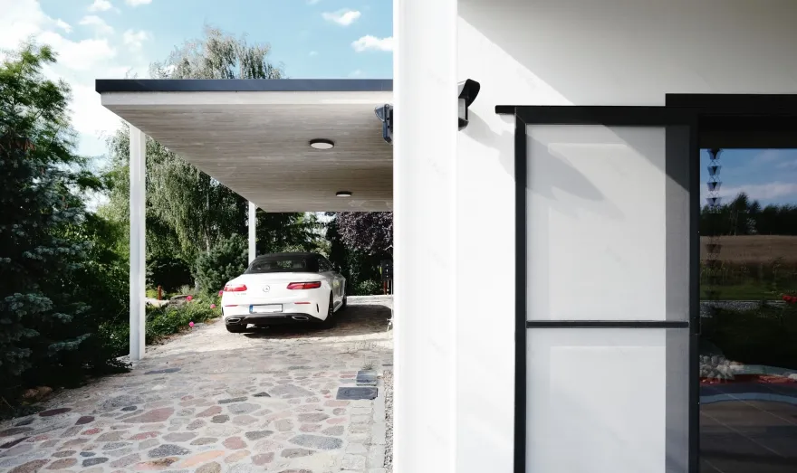 波兰湖畔别墅,四季美景尽收眼底-13