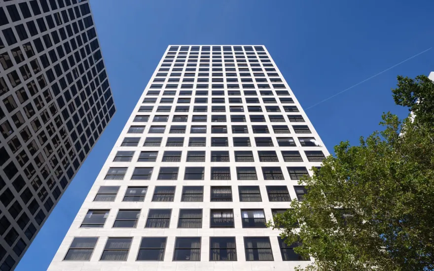 荷兰 Rotterdam 市“The Lee Towers”餐厅及公寓改造项目-11