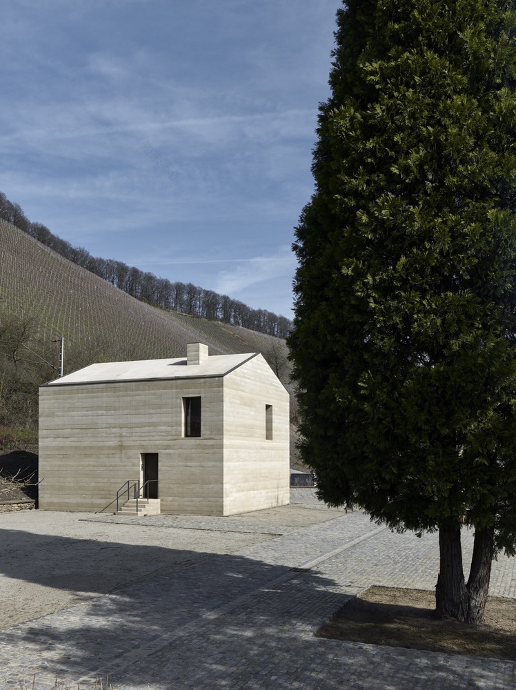 德国古堡酒庄的现代重生-61