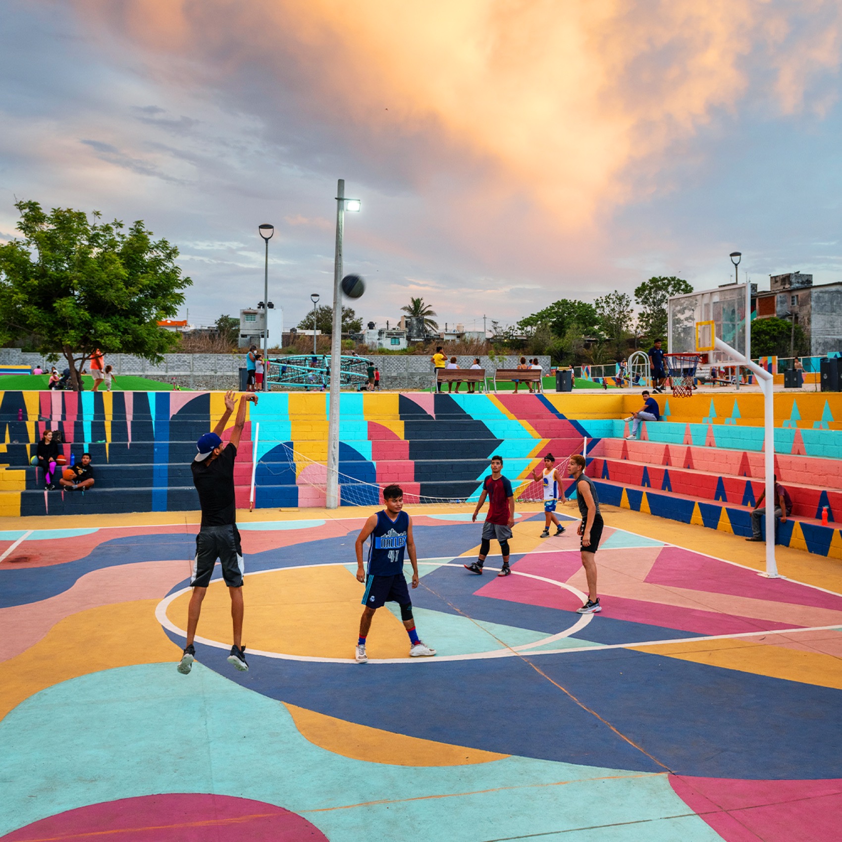 气泡；水泡（具体含义需结合语境确定，这里假设为常见释义） 丨墨西哥韦拉克鲁斯丨Taller Multidisciplinar-39