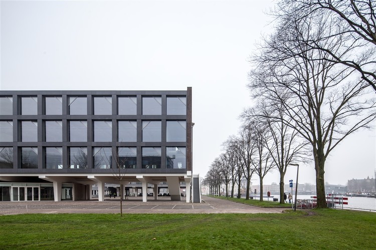 阿姆斯特丹海军基地 27E 大楼蜕变重生-7