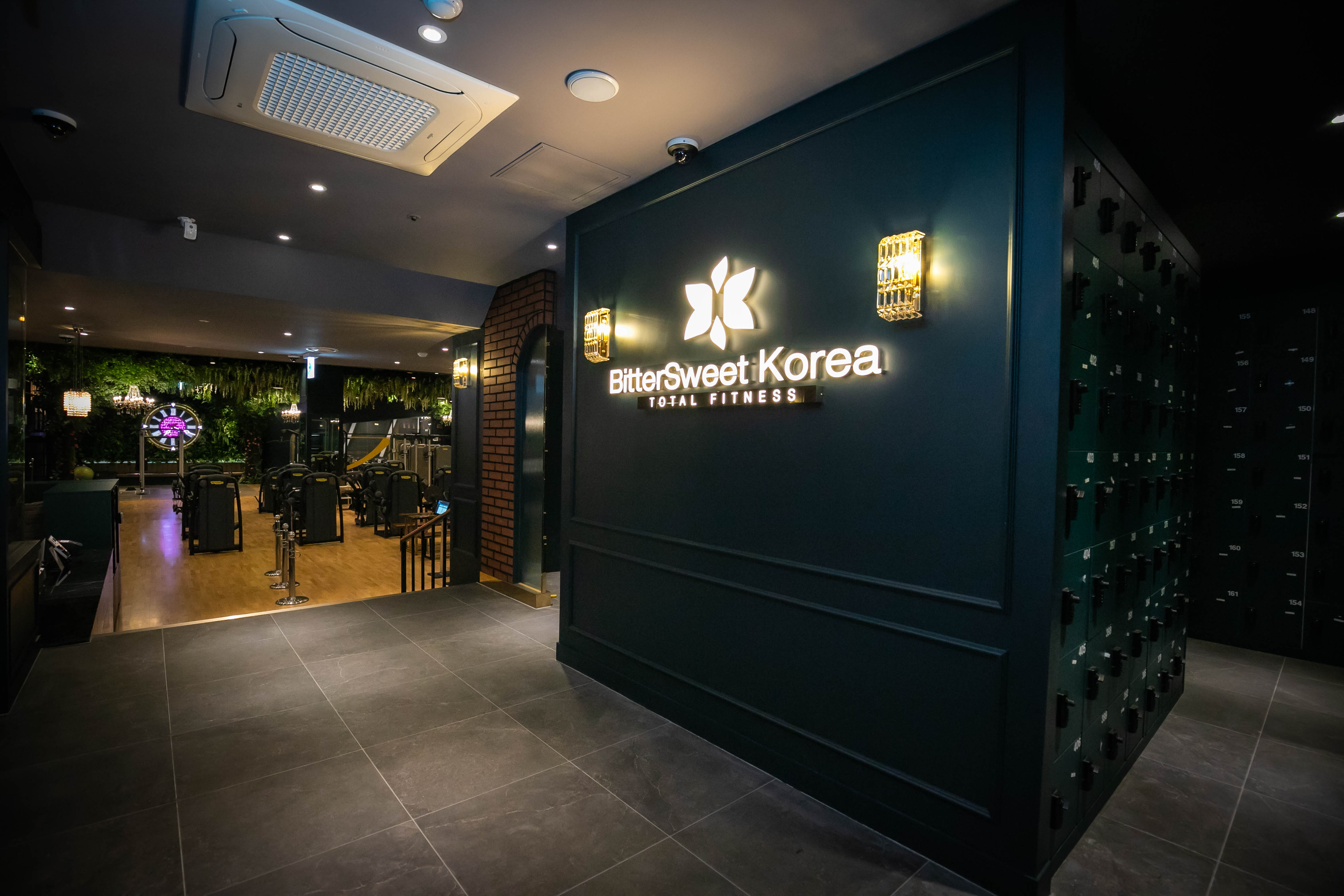 现代工业风格的健身中心设计-3