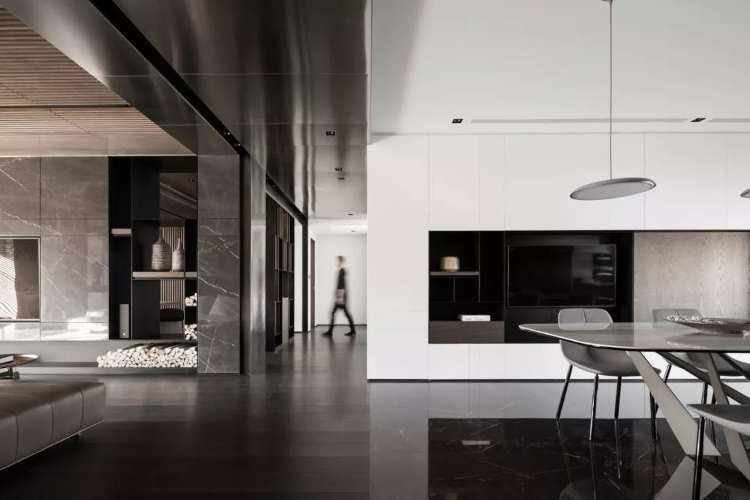 安静大地灰，回归奇妙的自然质感  唐忠汉-45