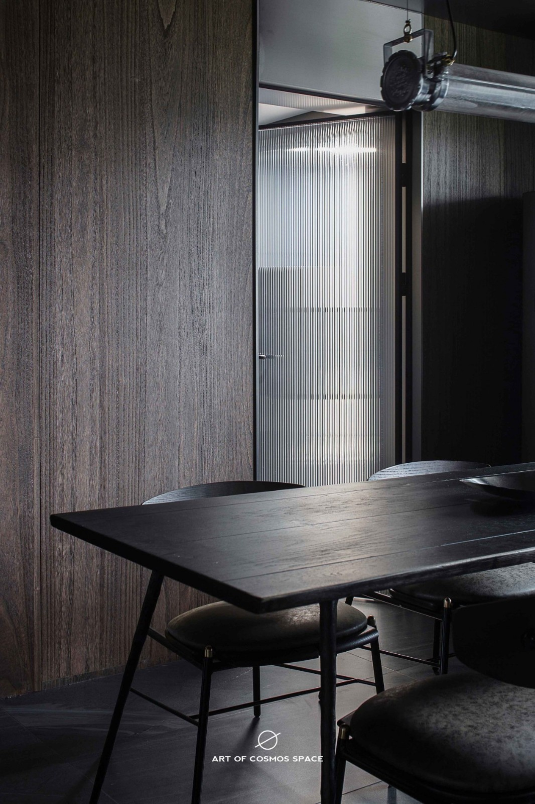 暗黑系住宅-低空飞行 | 宇宙空间设计-14