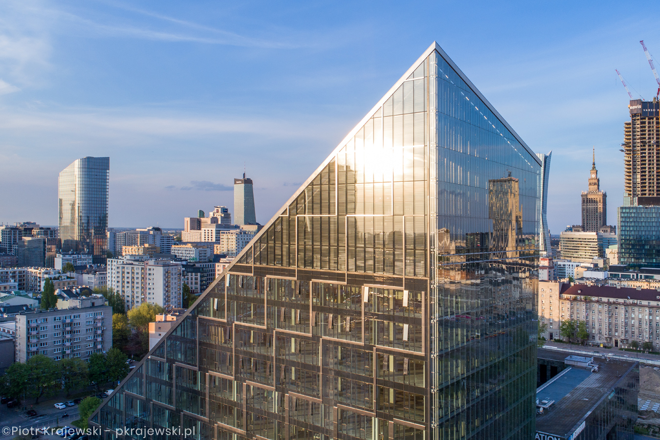 华沙 Chmielna 89 办公室建筑摄影丨波兰华沙-15