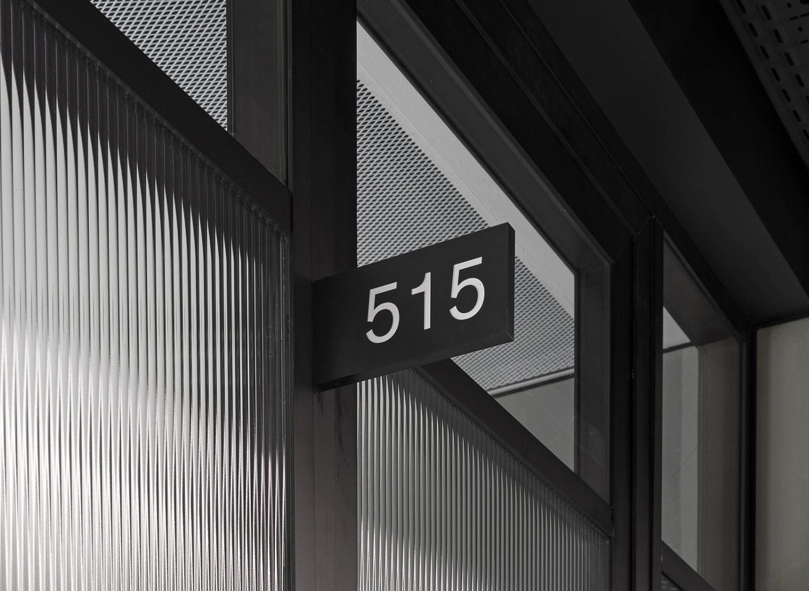 Office / Graphic layer-11