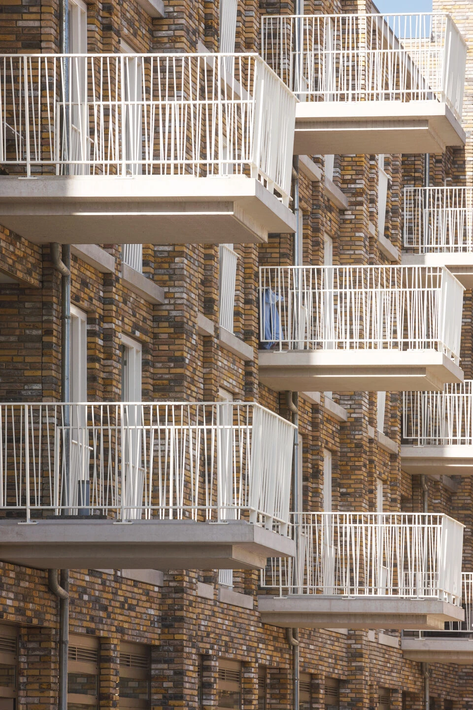 荷兰 Vaals 的 Koningin Julianaplein 居民区及商店建筑设计-9