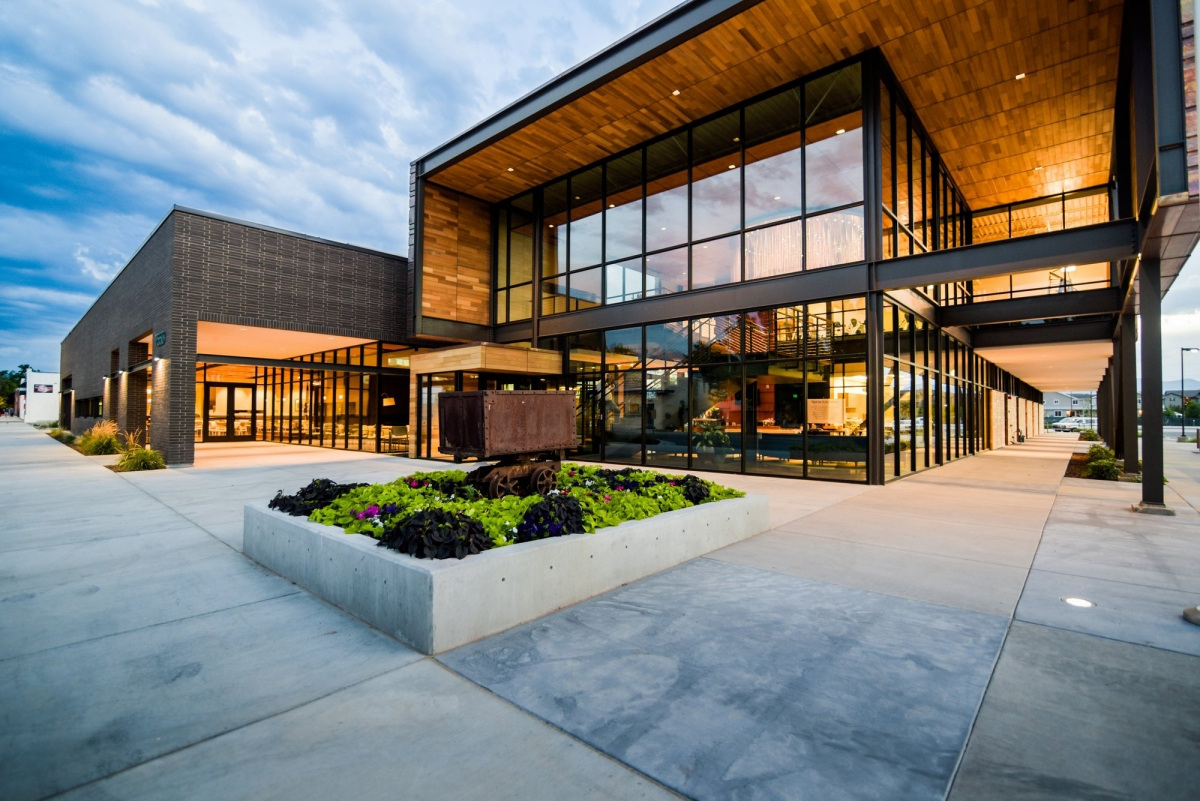 米德韦尔老年中心-17