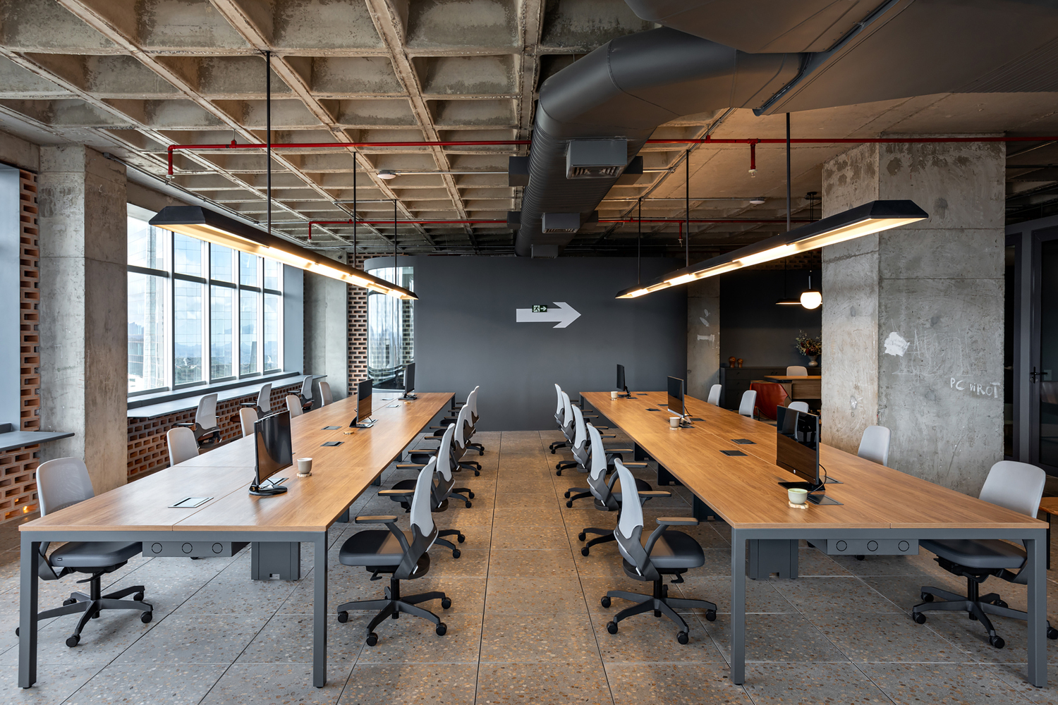 巴西 ChatPay Office 的现代简约设计丨Play Arquitetura-18