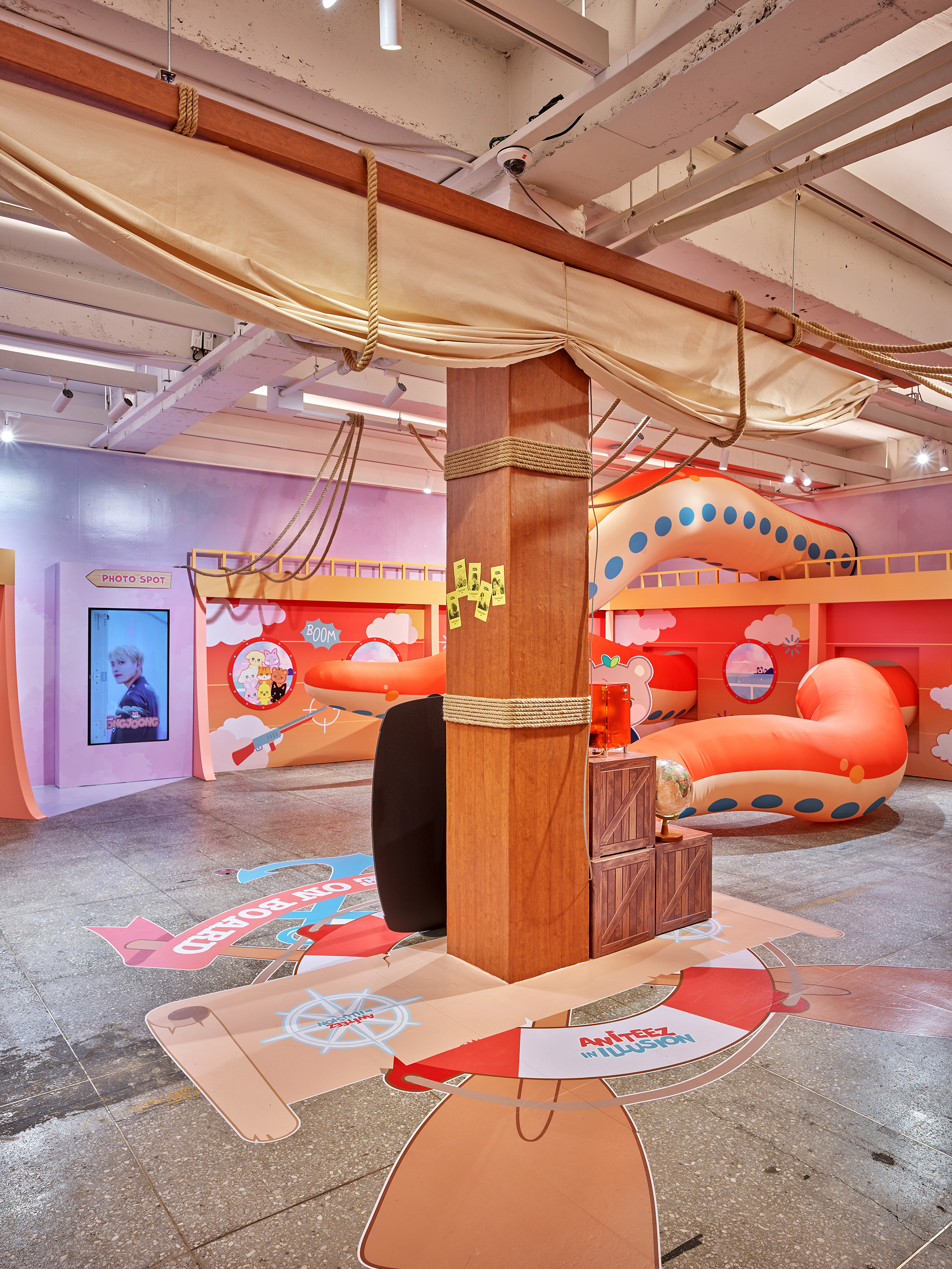 ATEEZ | ANITEEZ IN ILLUSION POP-UP STORE-14