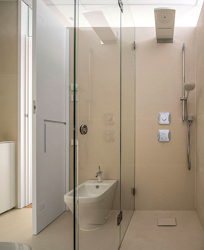 巴塞罗那：自然美景与现代艺术相连的独立住宅-19