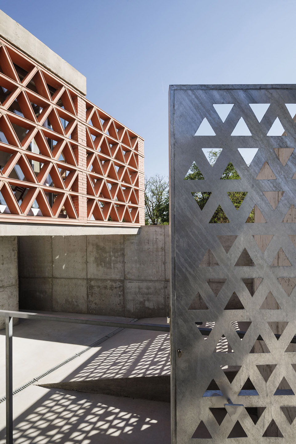 西班牙索蕾达·塞维娅艺术家工作室丨Cayuelas Arquitectos-8