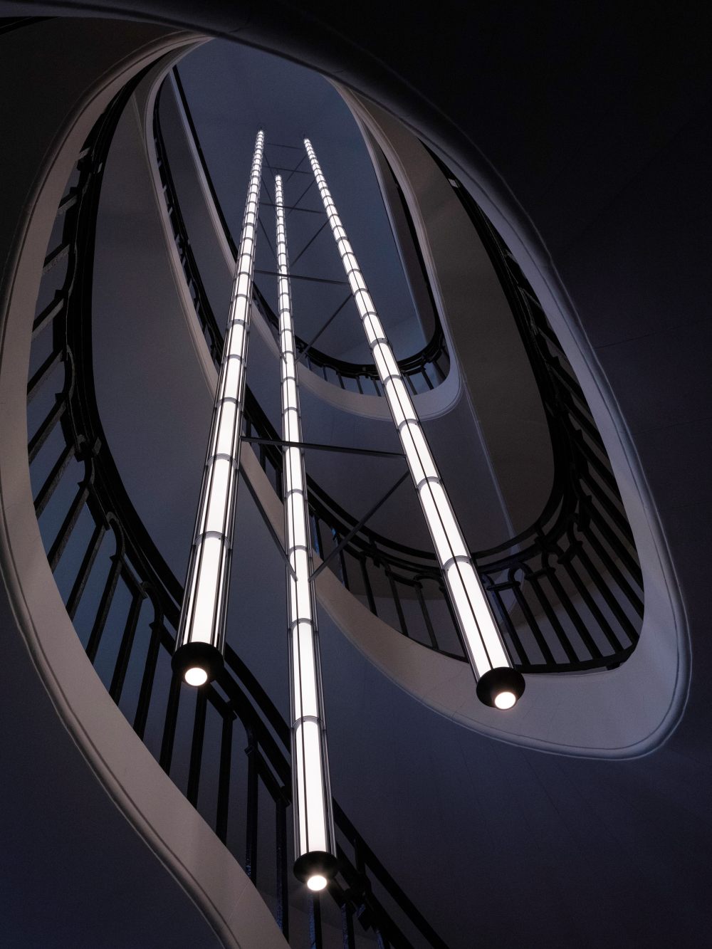 巴黎交易所德商务灯光装置丨法国巴黎丨Ronan & Erwan Bouroullec-12