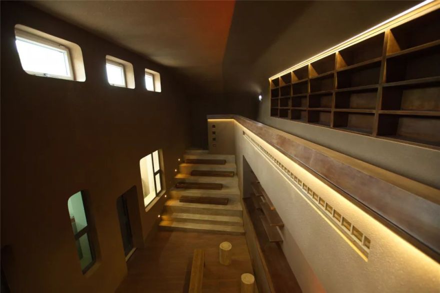 榆林窟职工阅读室 | 山地形空间与本土材料的巧妙融合-41