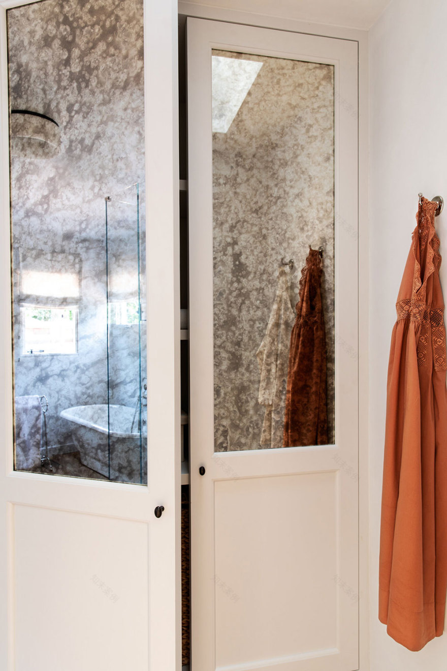 加州设计师之家 | 自然材料打造的宁静空间-20