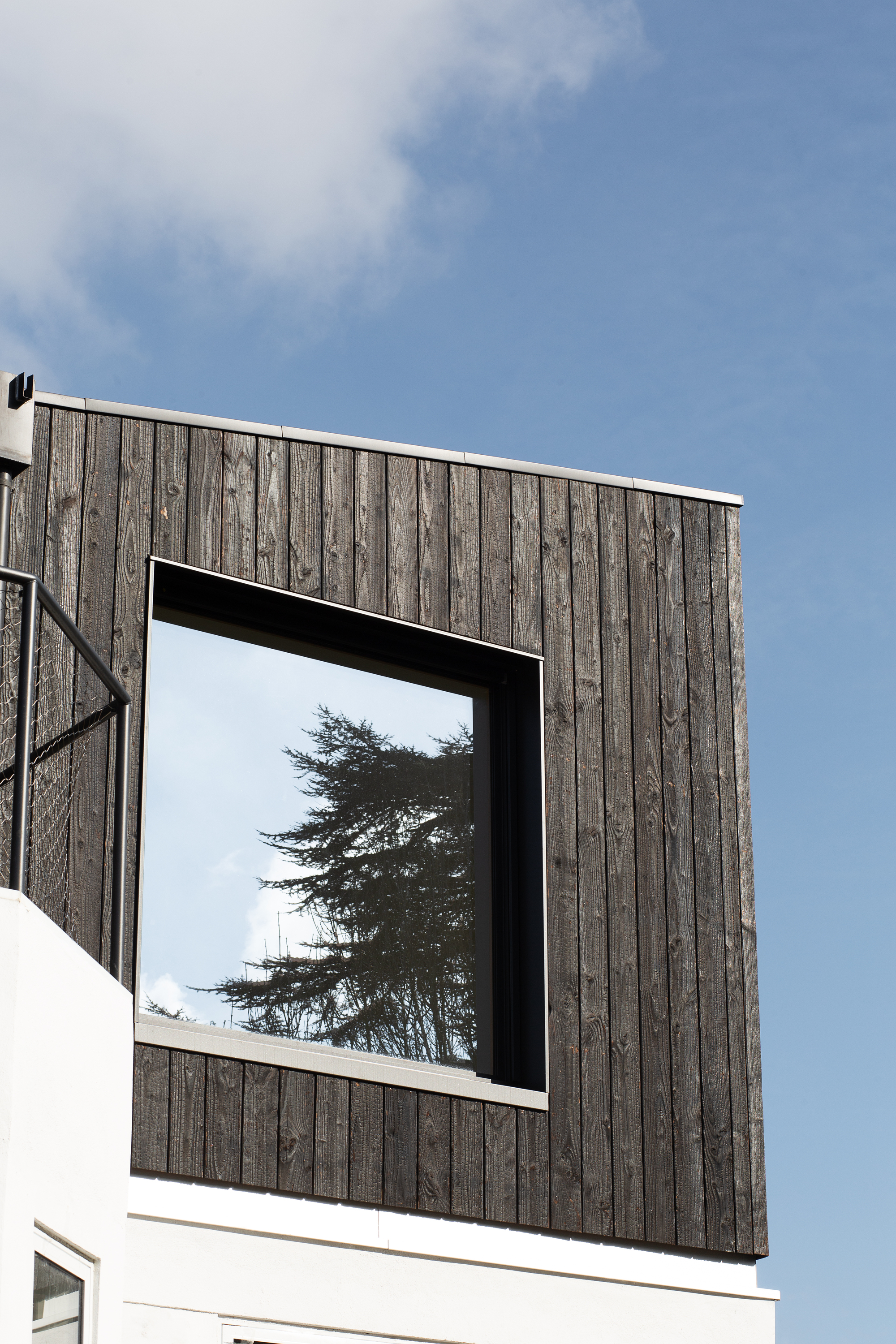 光影穿越，现代与传统的和谐对话-12