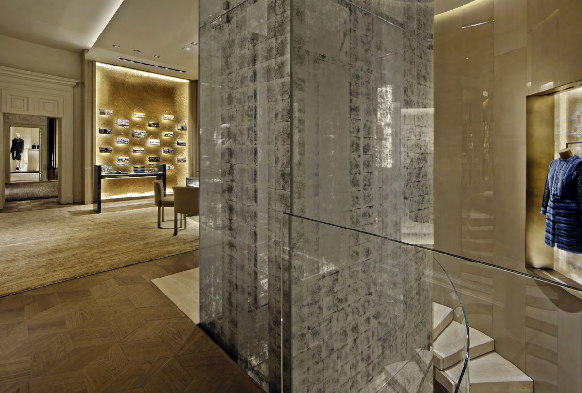 米兰 Fendi 旗舰店-11