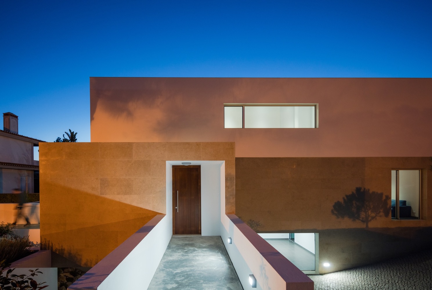 葡萄牙奥比多斯“绿意盎然”现代别墅-56