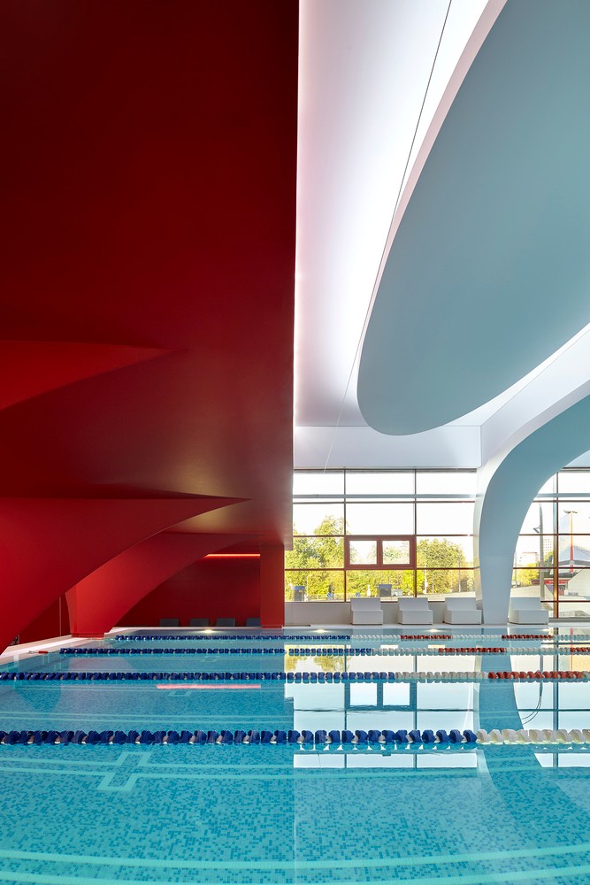 WORLD CLASS 健身中心，建筑的形体曲线是人运动的终极目标-15