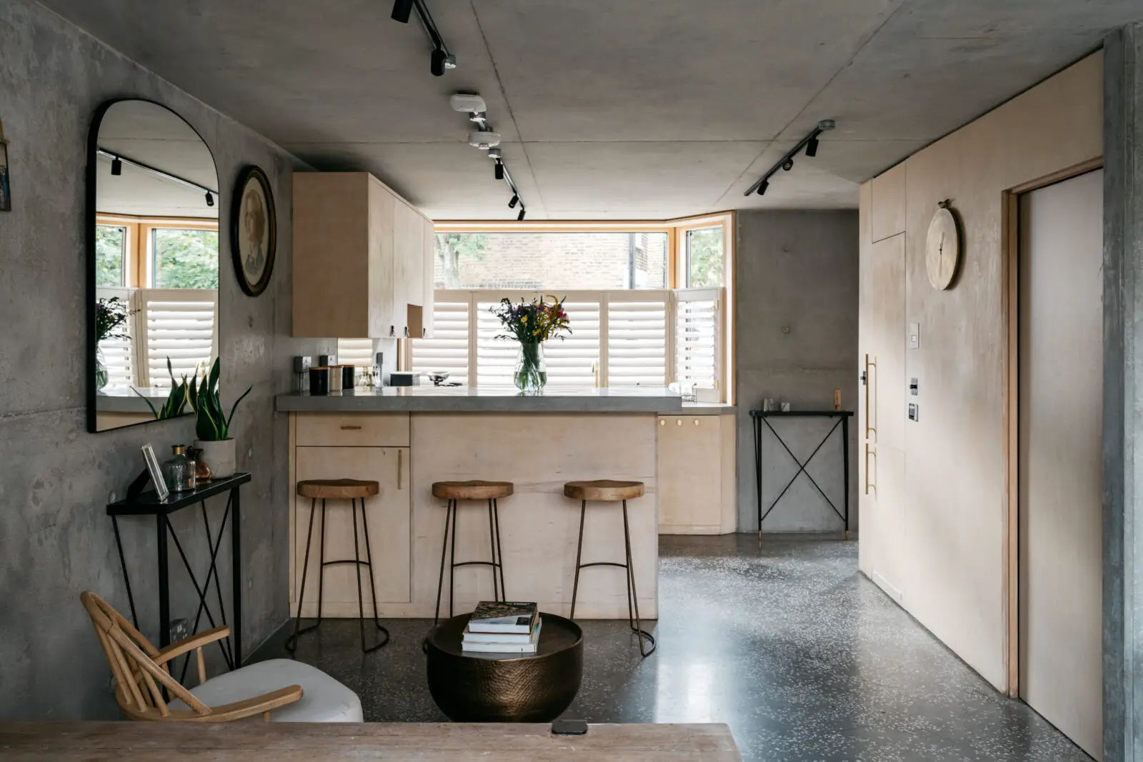 伦敦 110m2 三层城镇住宅，经典风格与现代设计完美融合-4