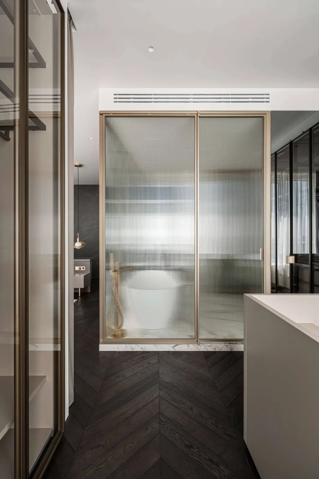 302㎡顶层复式住宅设计丨IQOSA Architect-61