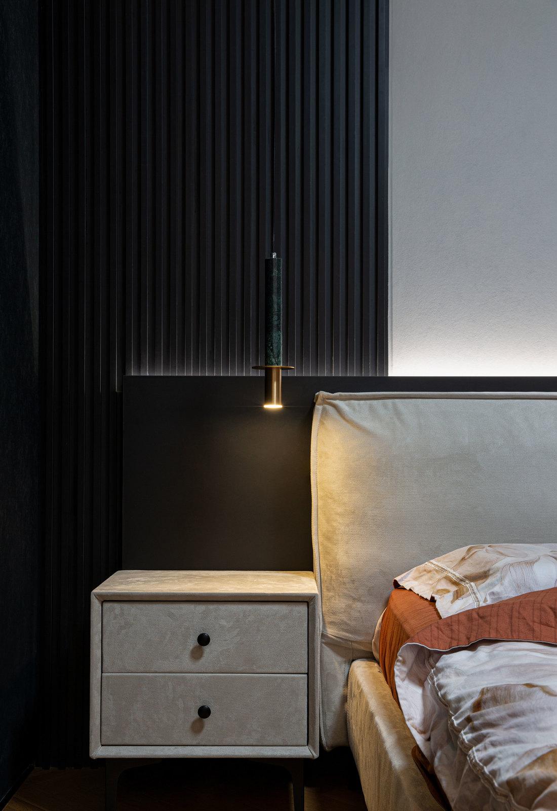 简约空间里的浪漫生活-18