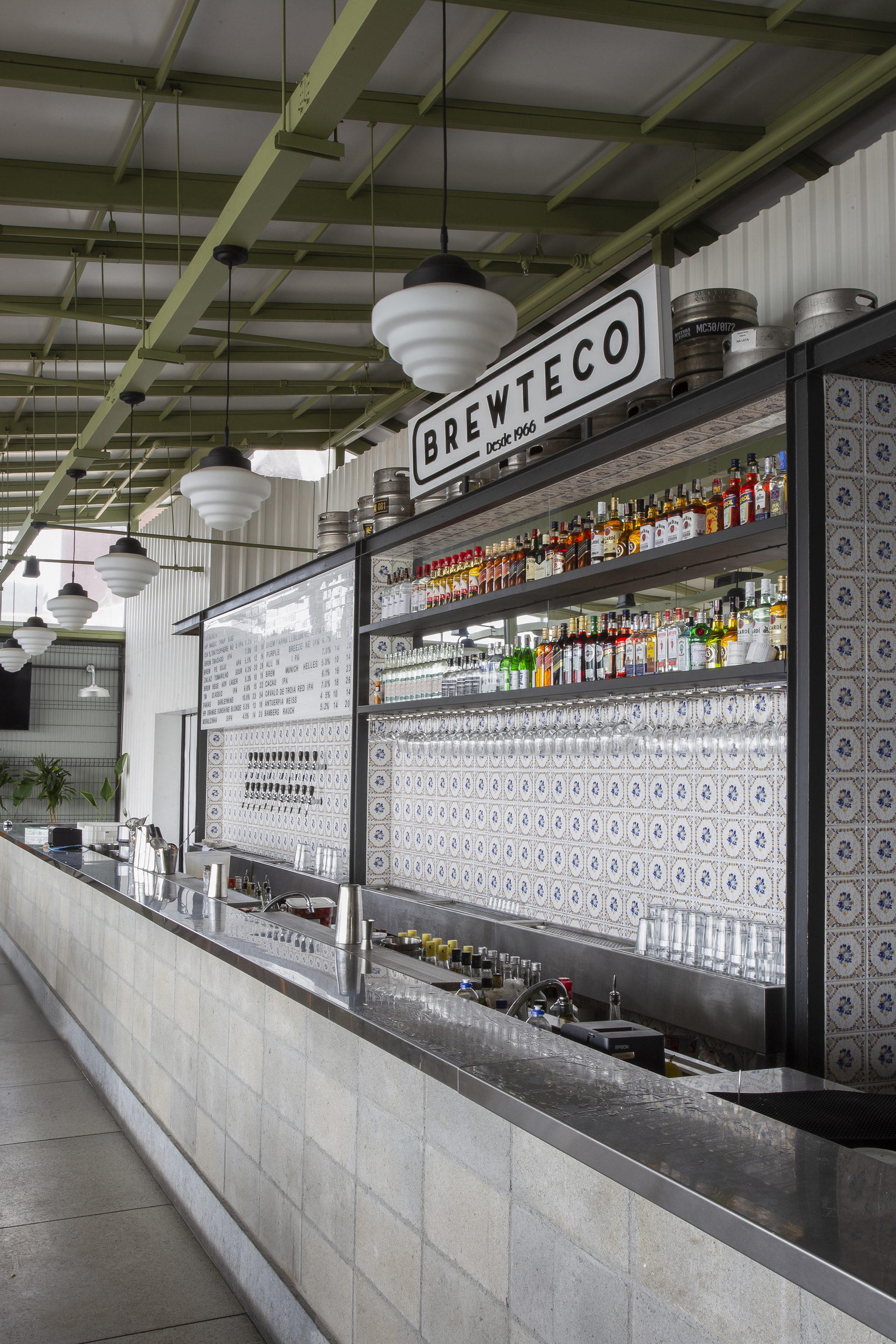 博塔弗戈露台啤酒厂丨巴西里约热内卢丨Tadu Arquitetura-25