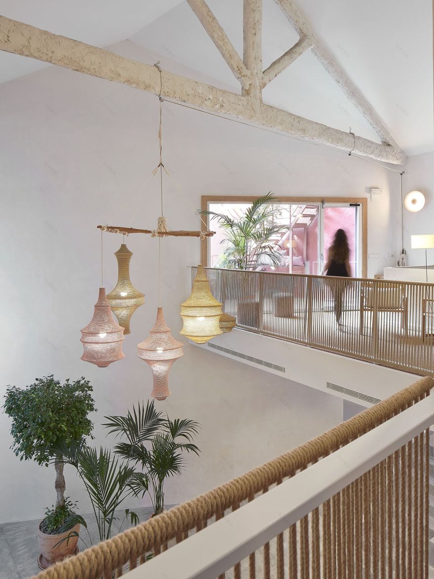 宣兰瑜伽工厂丨西班牙巴塞罗那丨Cosy Barcelona-33