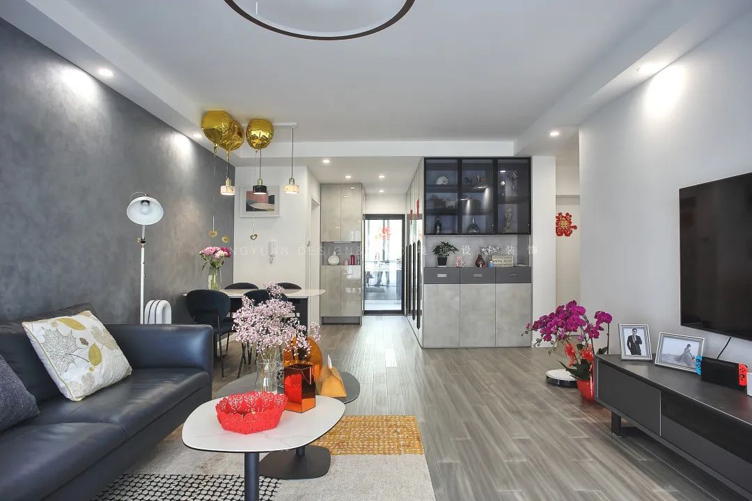 境远装饰 | 90 平现代黑白灰二居室,个性舒适空间-38