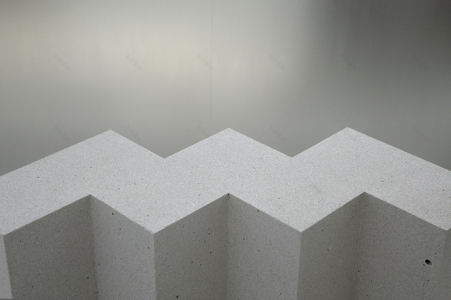 “高雅灰”商店 / Ciguë-21