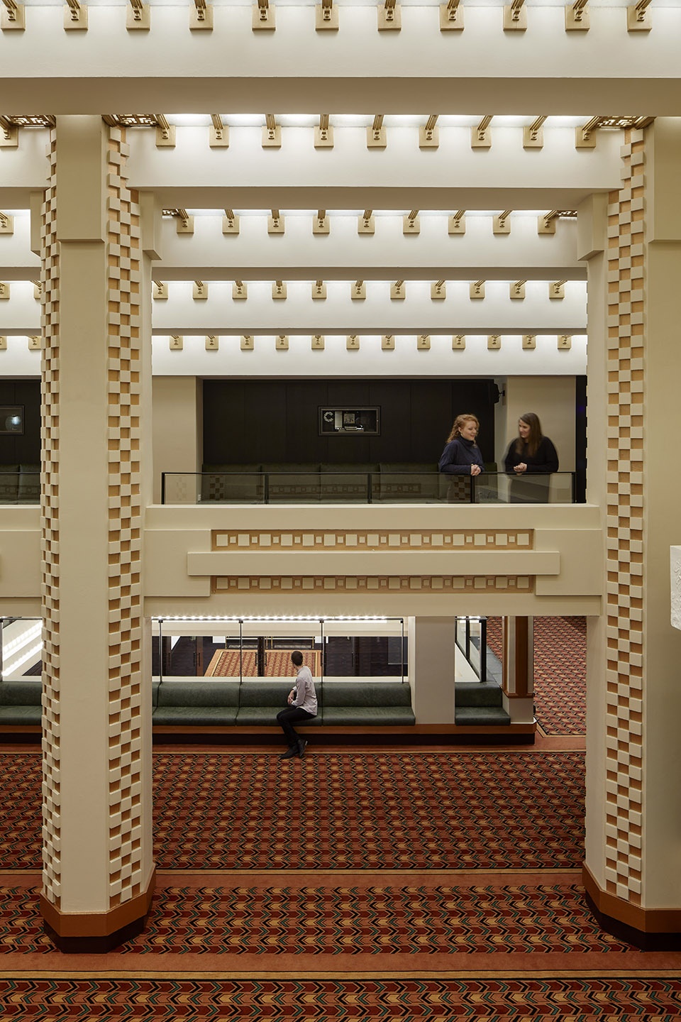 墨尔本皇家理工大学帝苑剧院 Si· Degrees-27