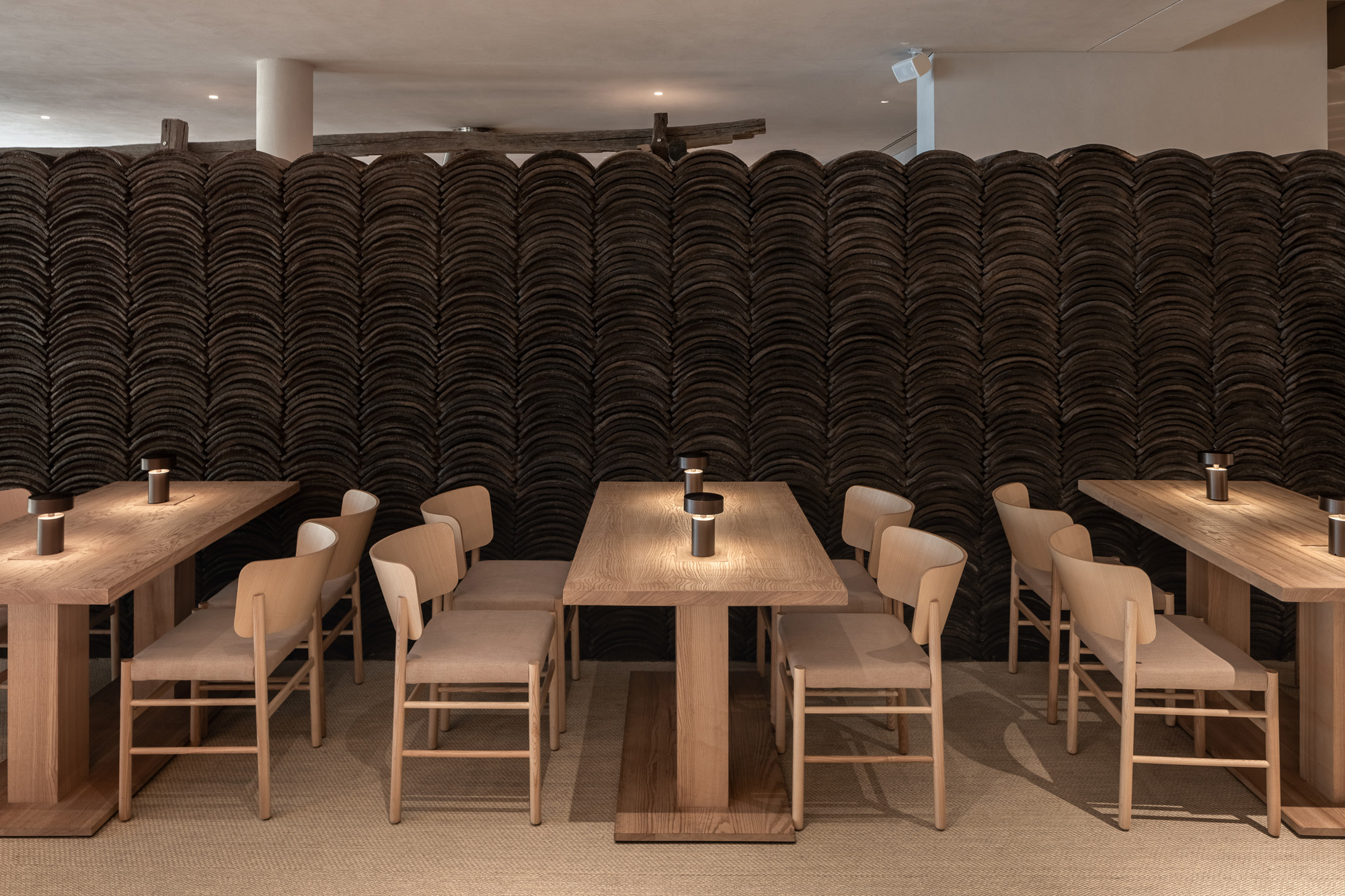 Mountain Residence / Teppan Restaurant-17