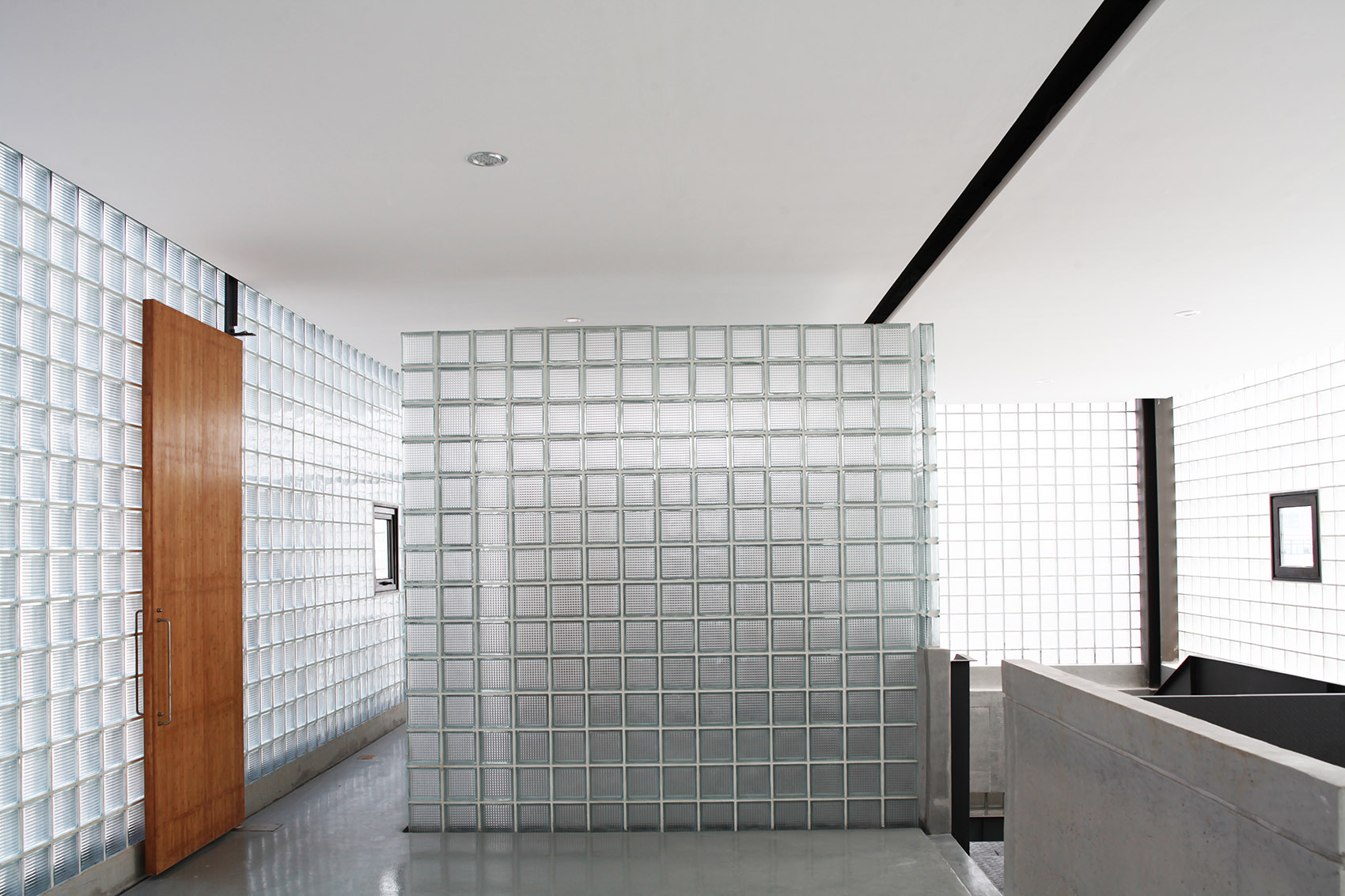 宁波柯力博物馆－混凝土框架与玻璃盒交响曲-49