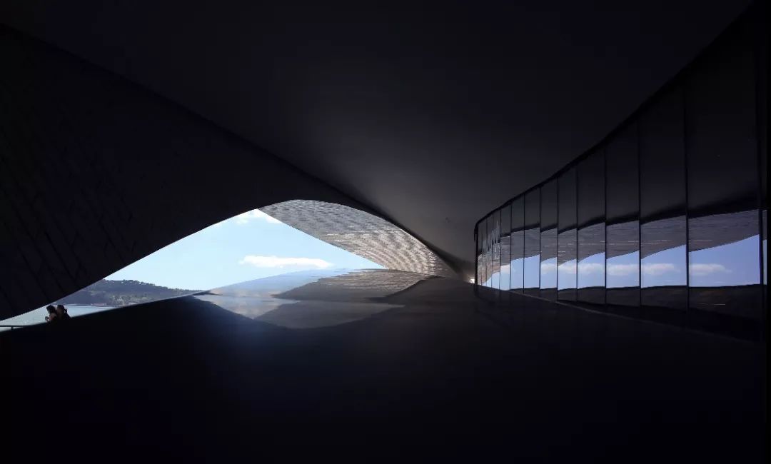 葡萄牙 AL_A 博物馆，艺术与科技的融合-41