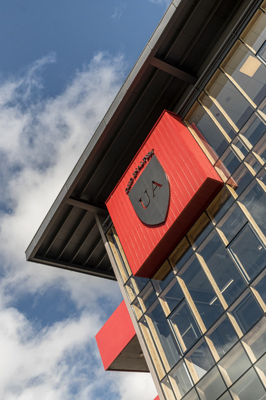 Edificio K,智利自治大学建筑与建设学院丨Schmidt Restrepo Arquitectos-47