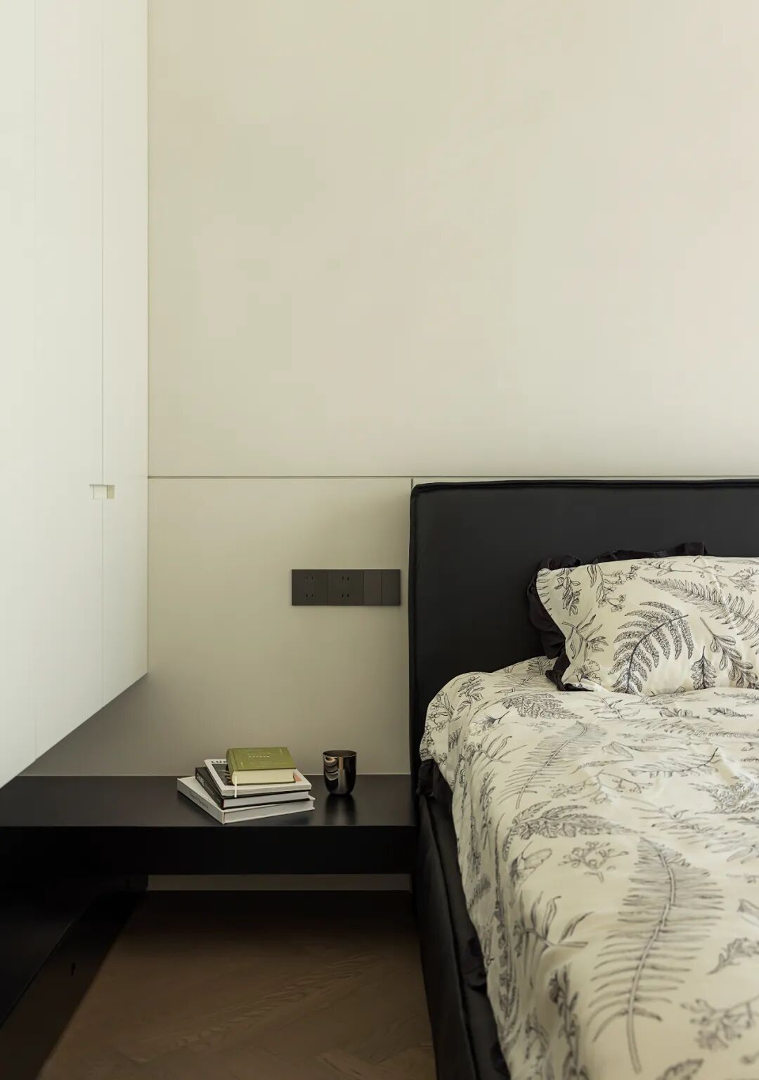 【新作】270㎡江景大平层，白墙如纸江景为画，爱是留白处的落款-53